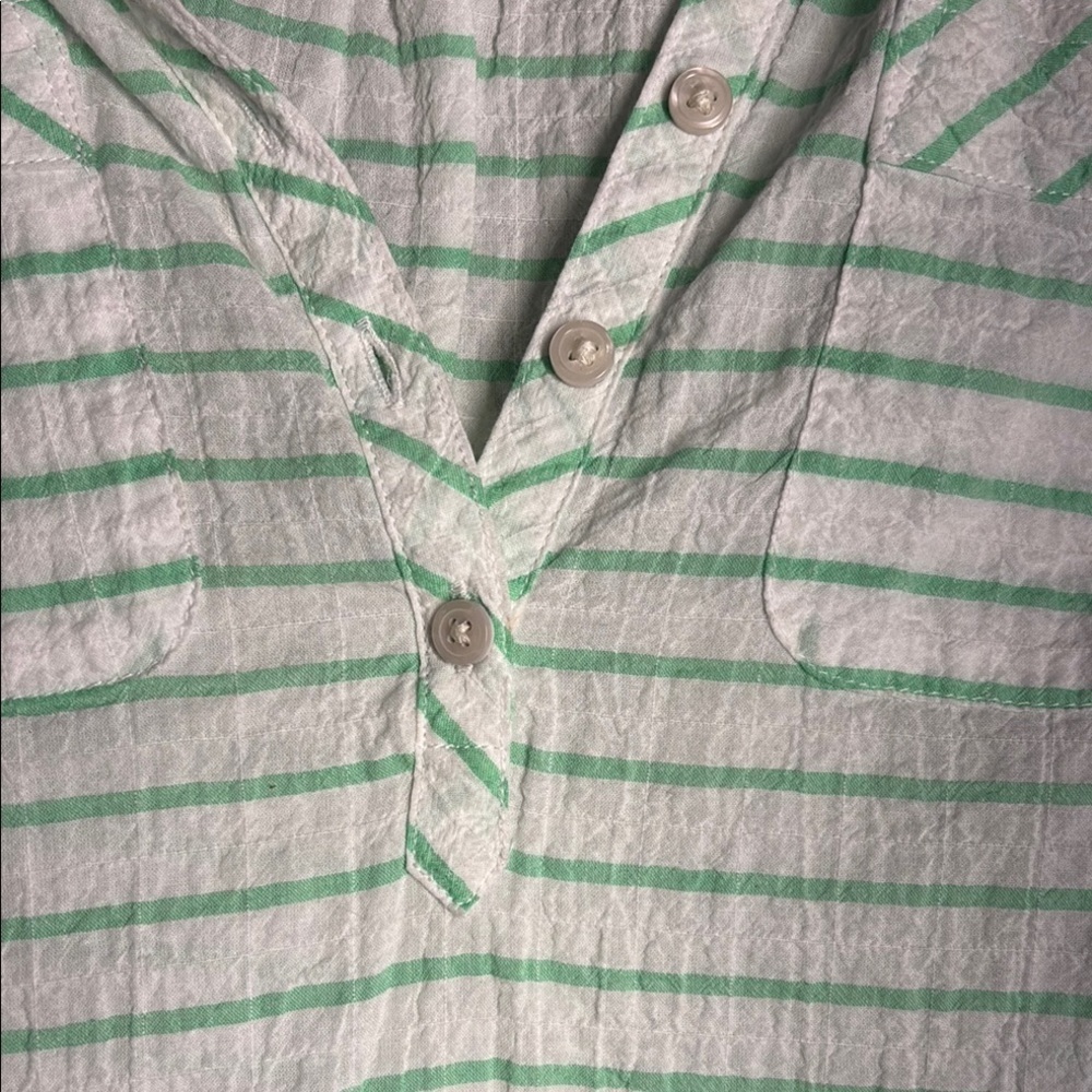 Eddie Bauer Green Striped Sleeveless V Neck Top size Small - Picture 7 of 10